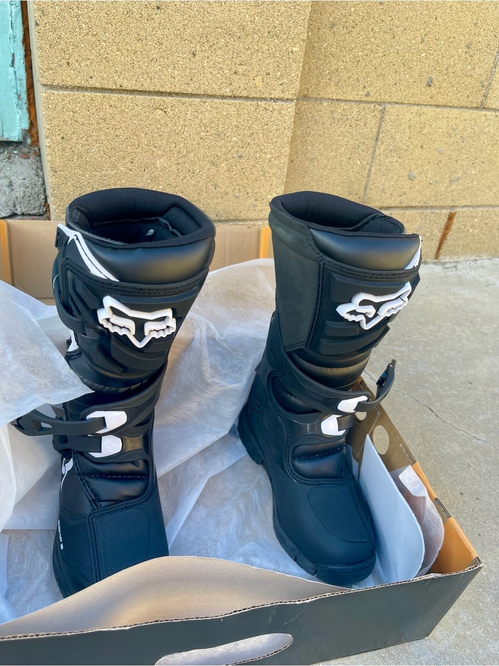 Fox Racing Comp Youth boots in black
